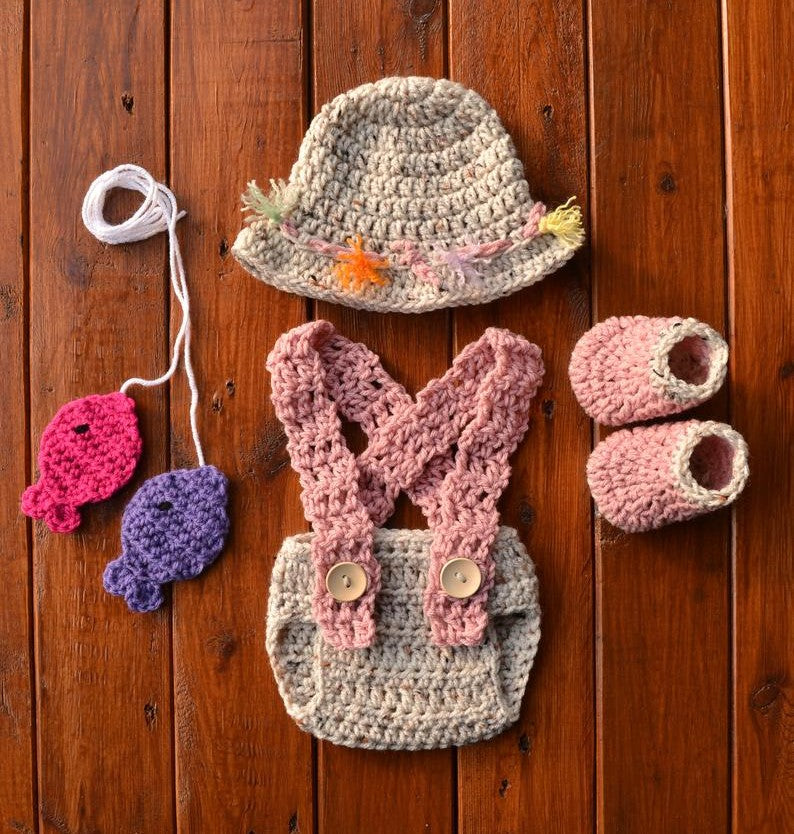Newborn Girl Fishing Outfit – CrochetBabyProps