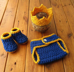Crochet Baby Prince Outfit - Baby Photo Prop