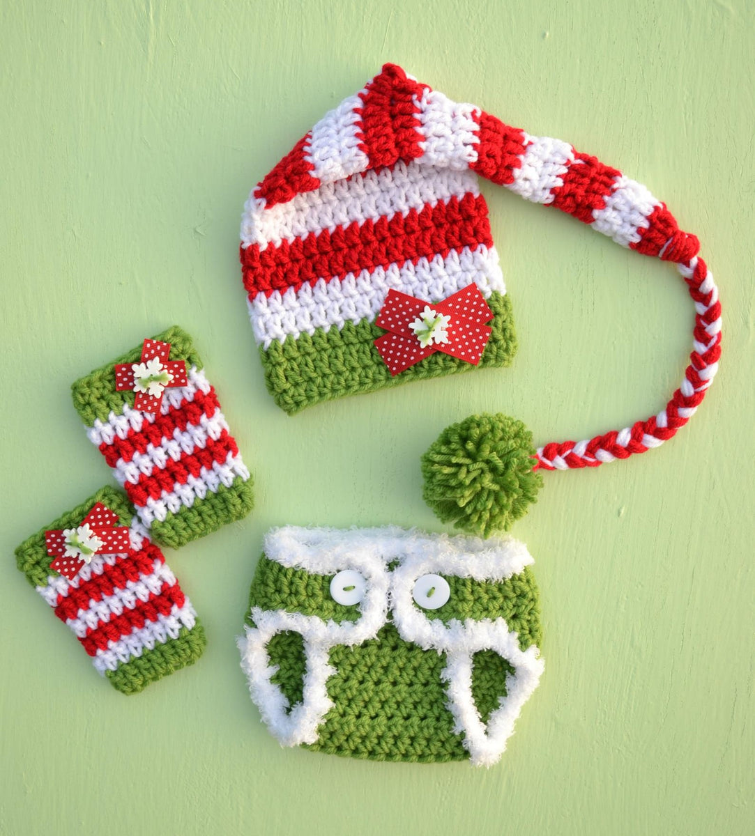 Crochet Baby Christmas Set with Leg Warmers – CrochetBabyProps